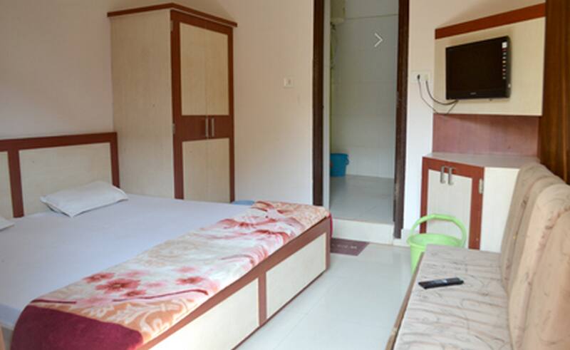 Hotel Varun Inn, Shivpuri 5